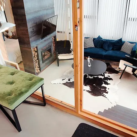 Rentalsevilla Gran Poder Ii Apartman *